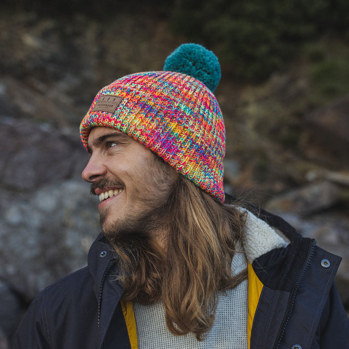 Crest Bobble Hat - Multi-Pink
