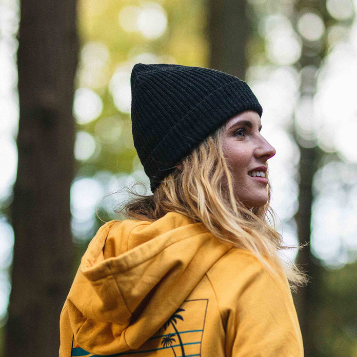 Compass Beanie - Faded Black