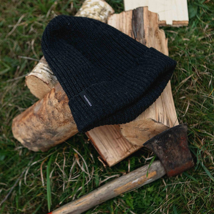 Compass Beanie - Faded Black